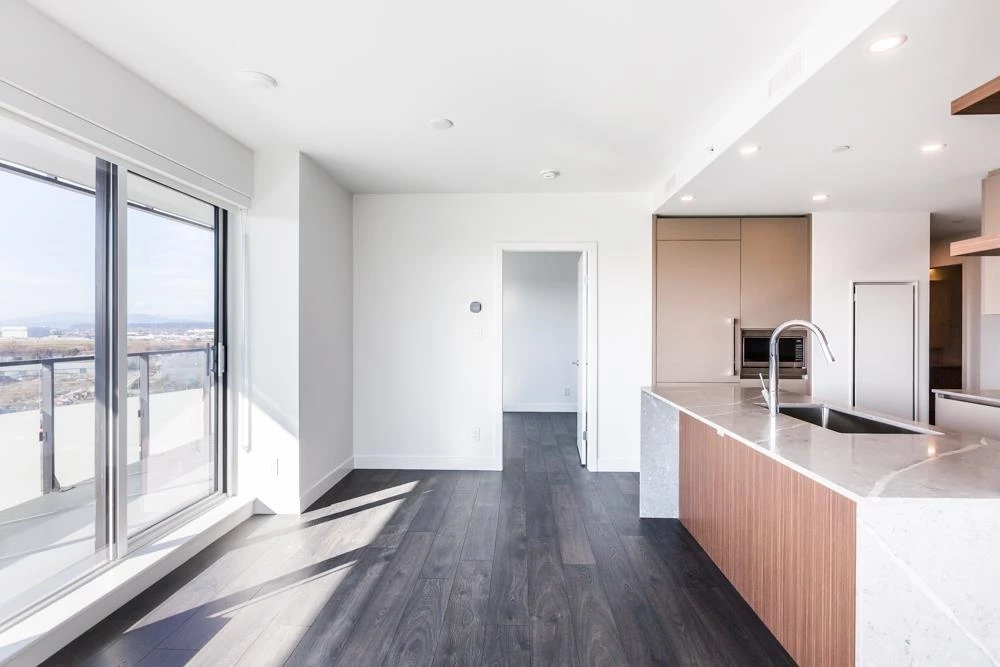 Dining Area Photo of 1408 7977 Lansdowne Road, Richmond, BC