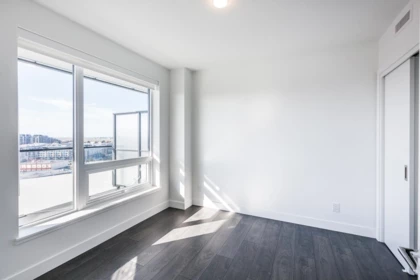 Bedroom 2 Photo of 1408 7977 Lansdowne Road, Richmond, BC