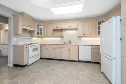 301 17740 58a Avenue, Surrey, BC, Surrey — Apartment/Condo for sale