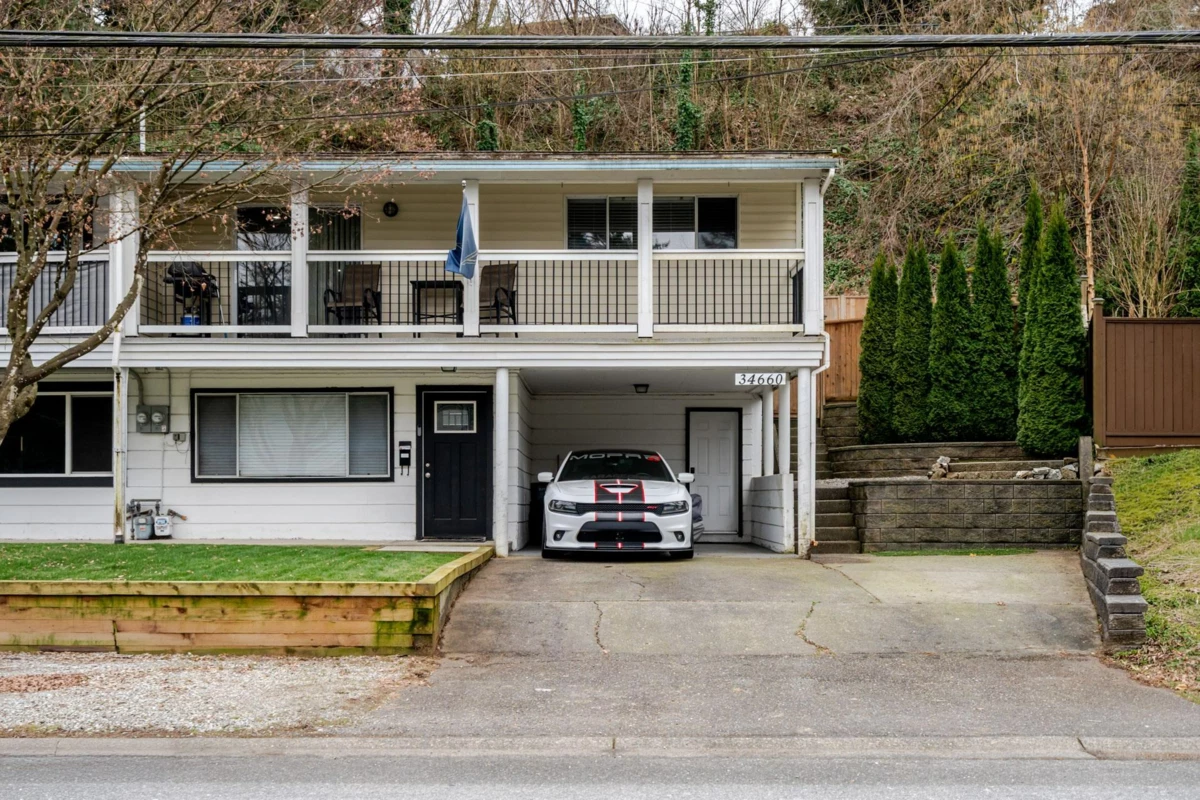 Exterior Rear Photo of A 34660 Immel Street, Abbotsford, BC