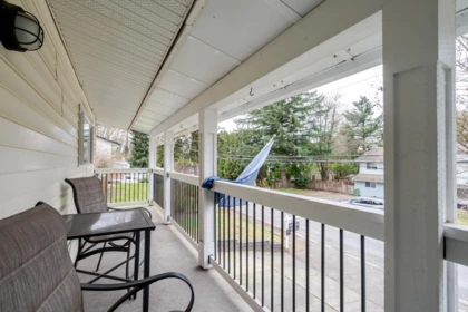 Pantry Photo of A 34660 Immel Street, Abbotsford, BC