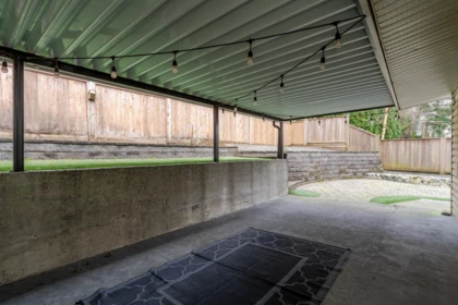 Swimming Pool Photo of A 34660 Immel Street, Abbotsford, BC