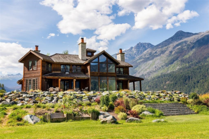 Aerial View of 9115 Pemberton Meadows Road, Pemberton, BC