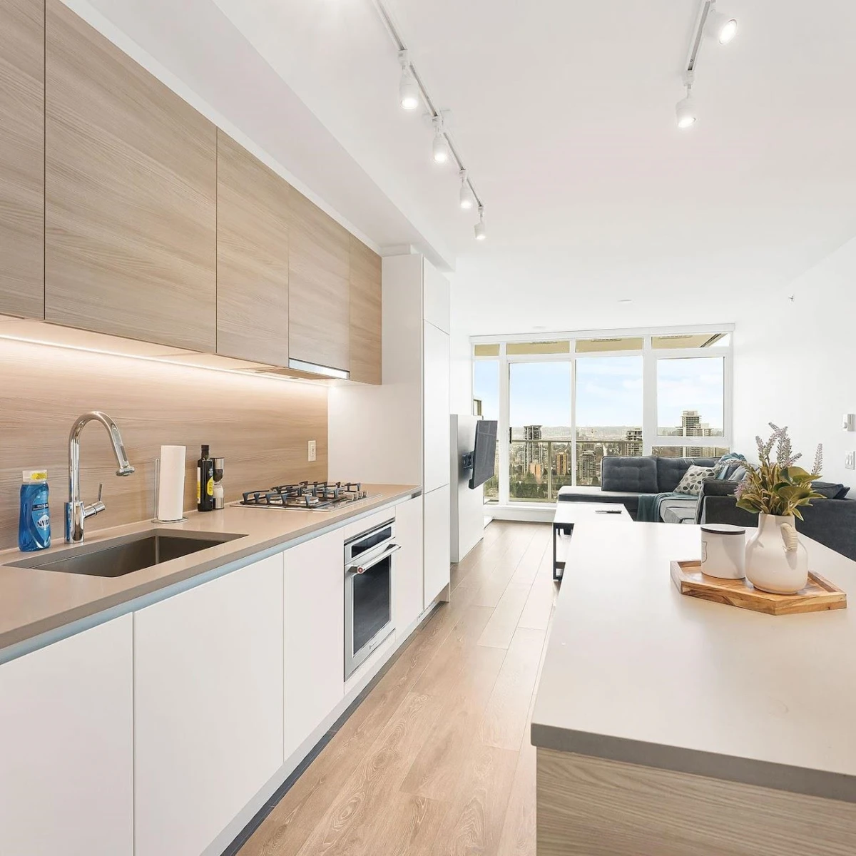 Dining Area Photo of 2306 657 Whiting Way, Coquitlam, BC