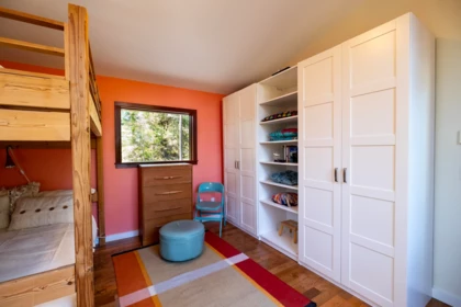 Guest Bathroom Photo of 5063 Sherman Lane, Halfmoon Bay, BC