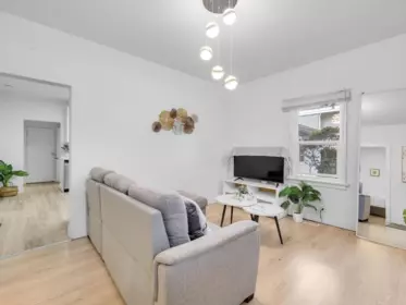 4168 Parker Street, Burnaby, BC, Burnaby — Single Family Residence for sale