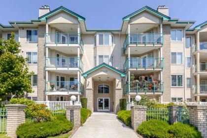 202 20433 53 Avenue, Langley, BC, Langley — Apartment/Condo for sale