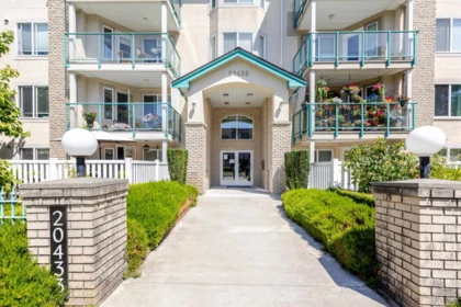 202 20433 53 Avenue, Langley, BC, Langley — Apartment/Condo for sale