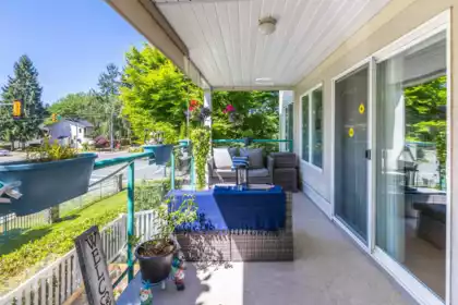 Swimming Pool Photo of 202 20433 53 Avenue, Langley, BC