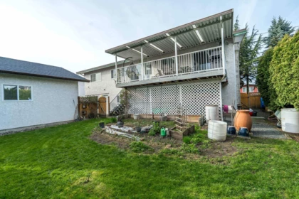 Front Yard Photo of 46412 Chilliwack Central Road, Chilliwack, BC