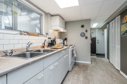 Guest Bathroom Photo of 46412 Chilliwack Central Road, Chilliwack, BC
