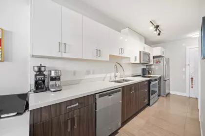 302 3939 Knight Street, Vancouver, BC, Vancouver — Apartment/Condo for sale