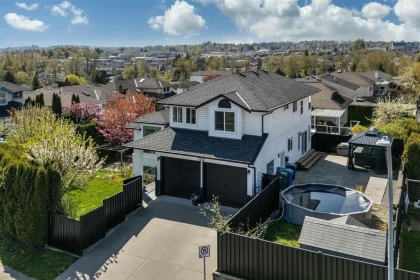 3073 Kingfisher Drive, Abbotsford, BC, Abbotsford — Single Family Residence for sale