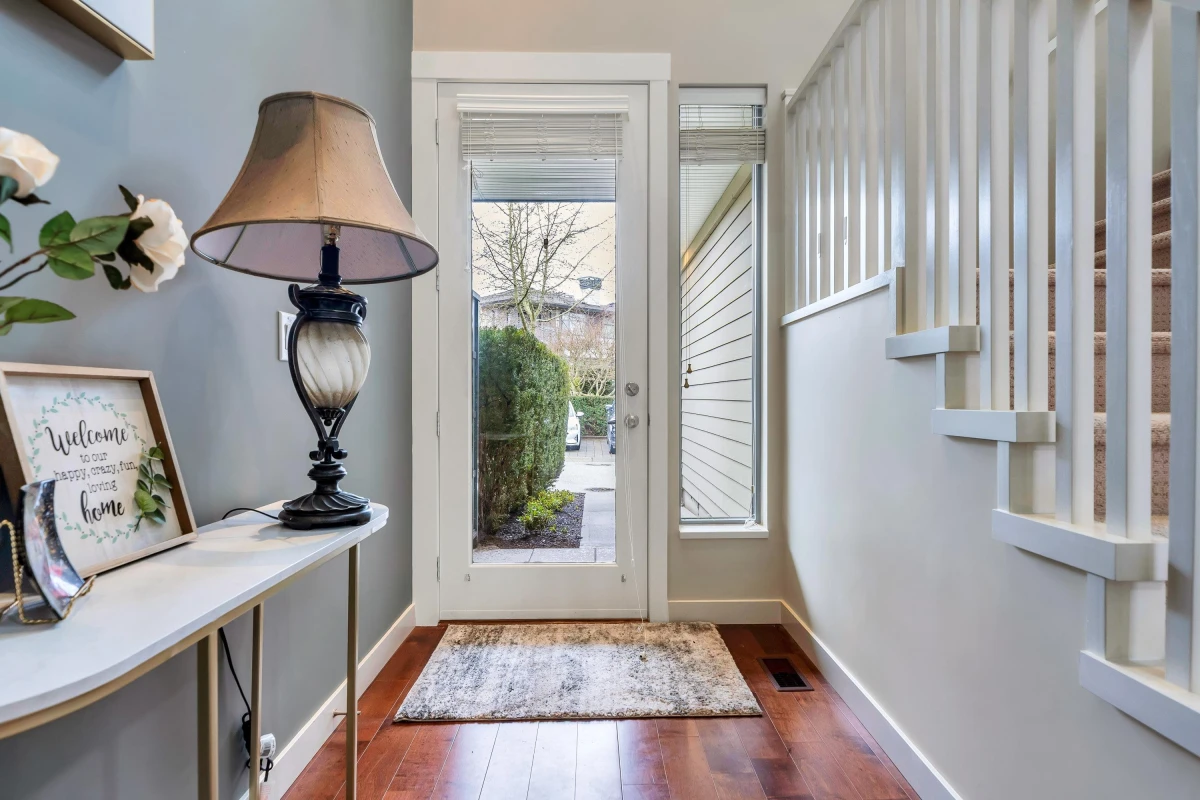 Living Room Photo of 40 2603 162 Street, Surrey, BC