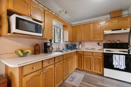 Breakfast Nook Photo of 6180 181a Street, Surrey, BC