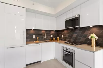 306 3264 Vanness Avenue, Vancouver, BC, Vancouver — Apartment/Condo for sale