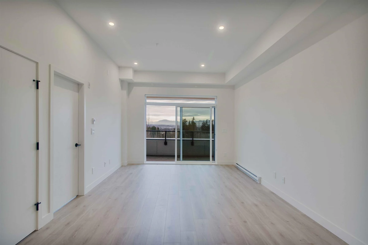 Dining Area Photo of 411 2620 152 Street, Surrey, BC