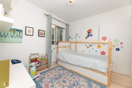 Basement Recreation Room Photo of 5700 Trident Avenue, Sechelt, BC