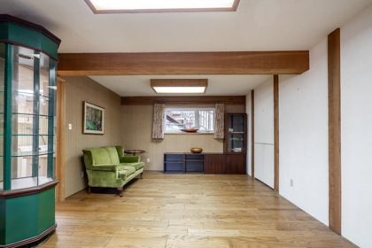 Garden / Landscaping Photo of 4651 Valley Road, North Vancouver, BC