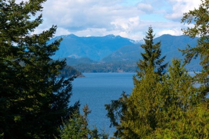 Office / Den Photo of 839 Captain's Way, Bowen Island, BC