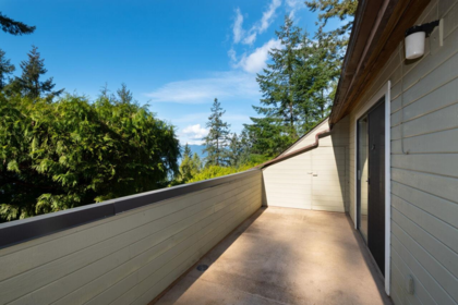 Powder Room Photo of 839 Captain's Way, Bowen Island, BC