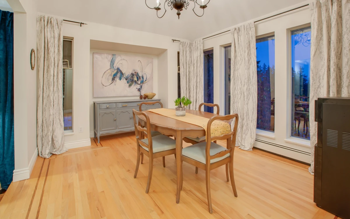 Dining Area Photo of 19 Timbercrest Drive, Port Moody, BC