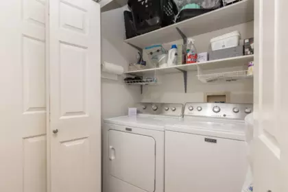 Laundry Room Photo of 15991 80 Avenue, Surrey, BC