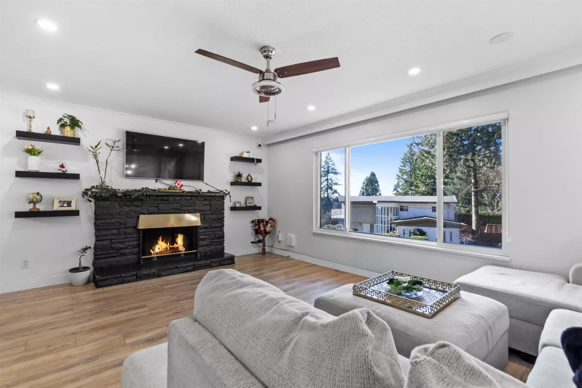 Family Room Photo of 7334 111a Street, Delta, BC