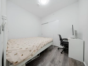 Hallway Photo of 4605 4510 Halifax Way, Burnaby, BC