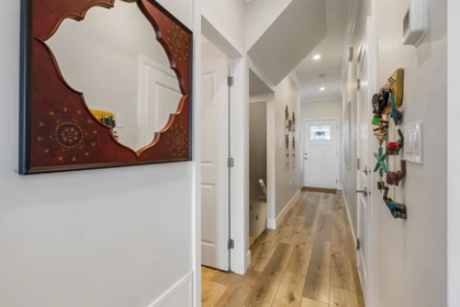 Entry Foyer Photo of 15 31548 Upper Maclure Road, Abbotsford, BC