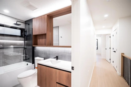 Primary Bathroom Photo of 7960 Inverness Street, Vancouver, BC
