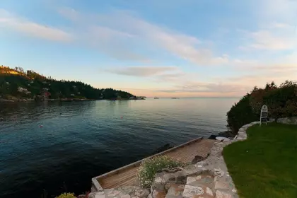 Outdoor Kitchen Photo of 5812 Eagle Island, West Vancouver, BC