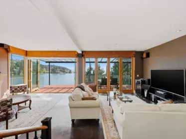 Primary Bedroom Photo of 5812 Eagle Island, West Vancouver, BC