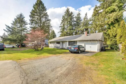 19893 37a Avenue, Langley, BC, Langley — Single Family Residence for sale