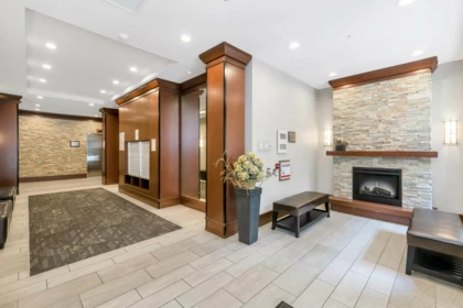 317 4799 Brentwood Drive, Burnaby, BC, Burnaby — Apartment/Condo for sale