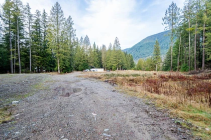 Backyard Photo of 12845 Sylvester Road, Mission, BC