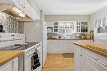 Pantry Photo of 2029 Philip Avenue, North Vancouver, BC