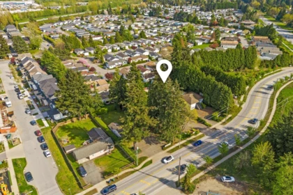 Laundry Room Photo of 2336 156 Street, Surrey, BC