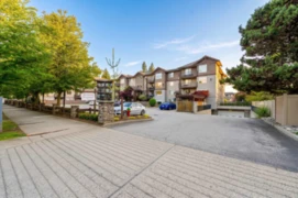 308 2581 Langdon Street, Abbotsford, BC