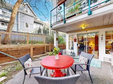 Front Yard Photo of 103 735 W 15 Avenue, Vancouver, BC