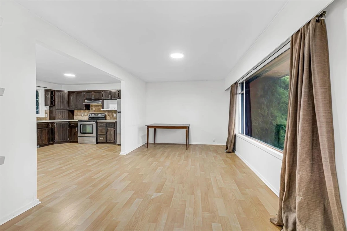 Dining Area Photo of 6020 Tyson Road, Chilliwack, BC