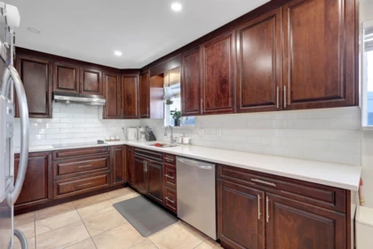 Breakfast Nook Photo of 1457 E 18th Avenue, Vancouver, BC