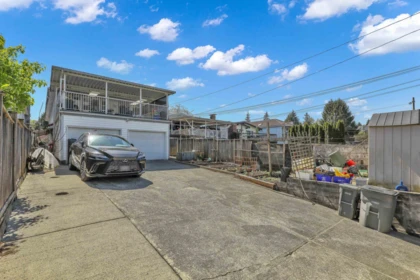 Front Yard Photo of 1457 E 18th Avenue, Vancouver, BC