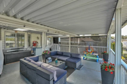 Hot Tub / Spa Photo of 1457 E 18th Avenue, Vancouver, BC