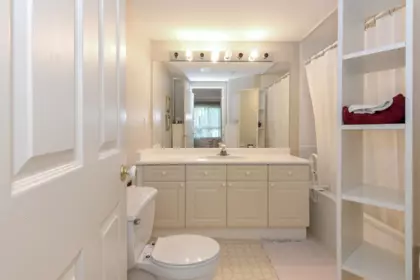 Powder Room Photo of 101 20976 56 Avenue, Langley, BC
