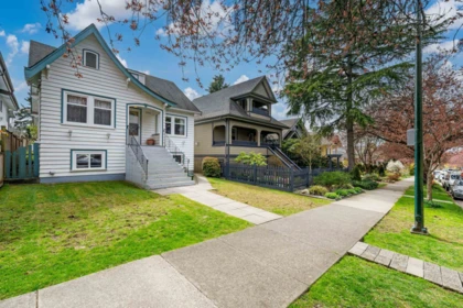 Front Yard Photo of 2578 Oxford Street, Vancouver, BC