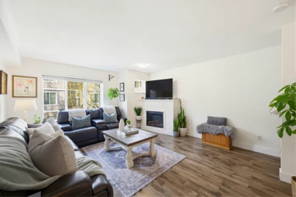 Kitchen Photo of 73 15155 62a Avenue, Surrey, BC