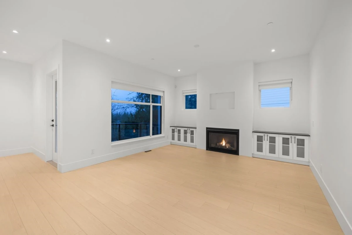 Dining Area Photo of 1 35133 Christina Place, Abbotsford, BC