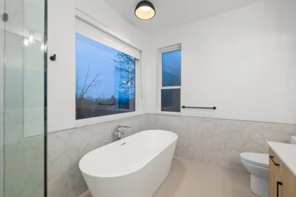 Entry Foyer Photo of 1 35133 Christina Place, Abbotsford, BC