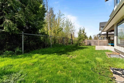 Hot Tub / Spa Photo of 7545 197a Street, Langley, BC